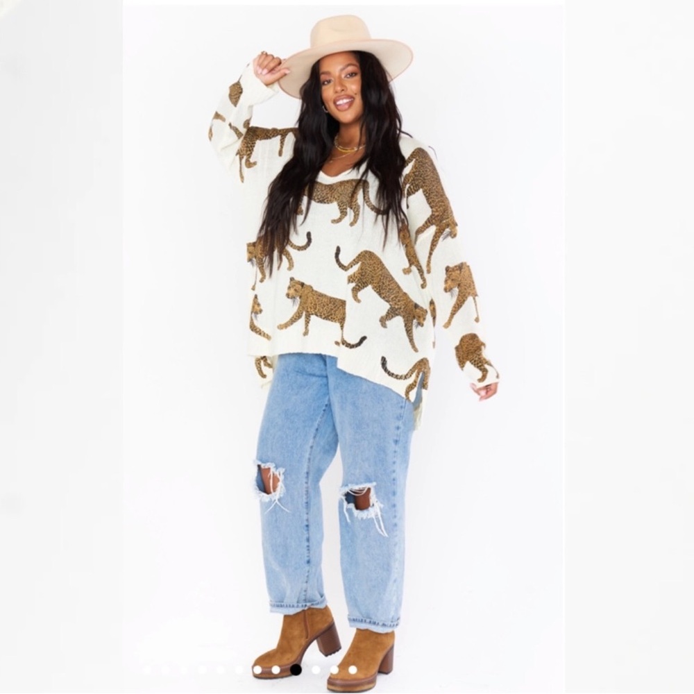 Show Me Your Mumu Tossed leopard knit sweater size medium - Picture 3 of 10